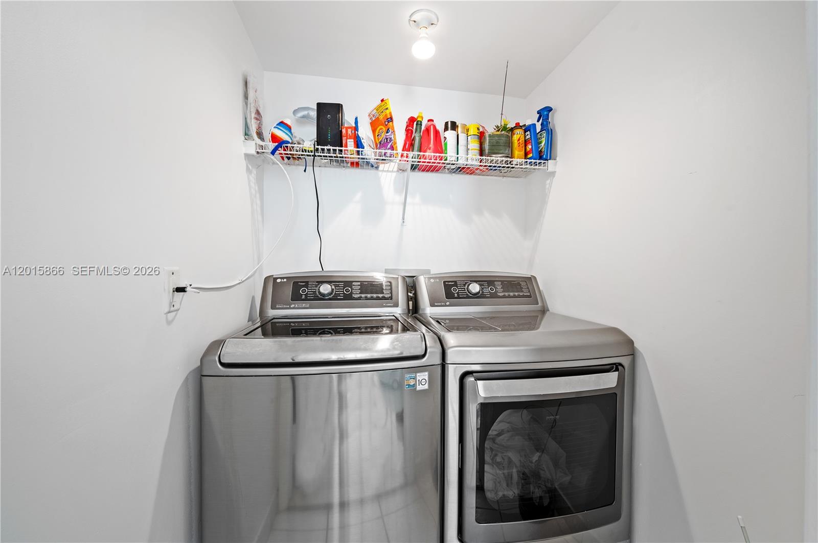 MIRAGE CONDO - Residential Lease