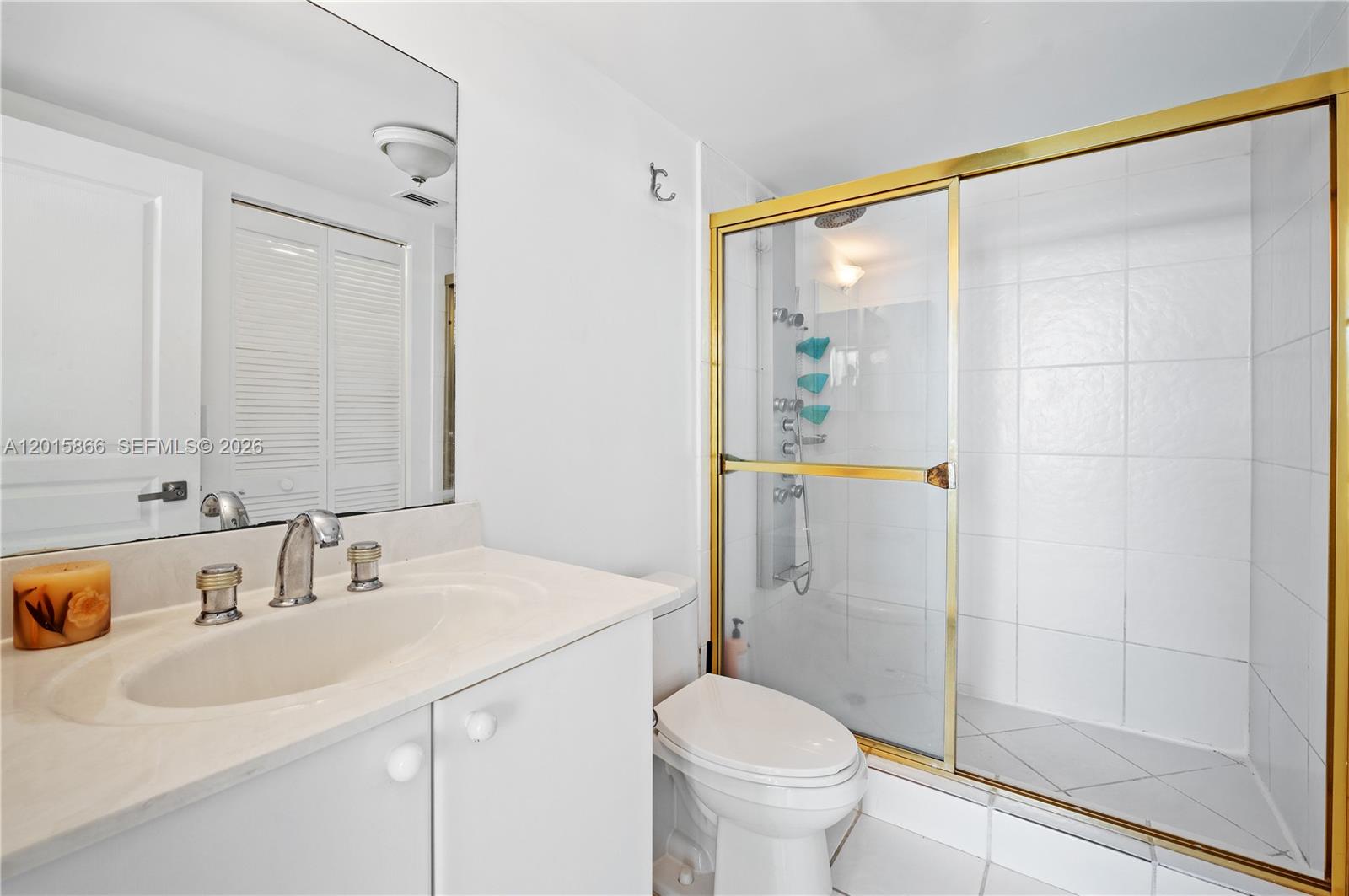MIRAGE CONDO - Residential Lease