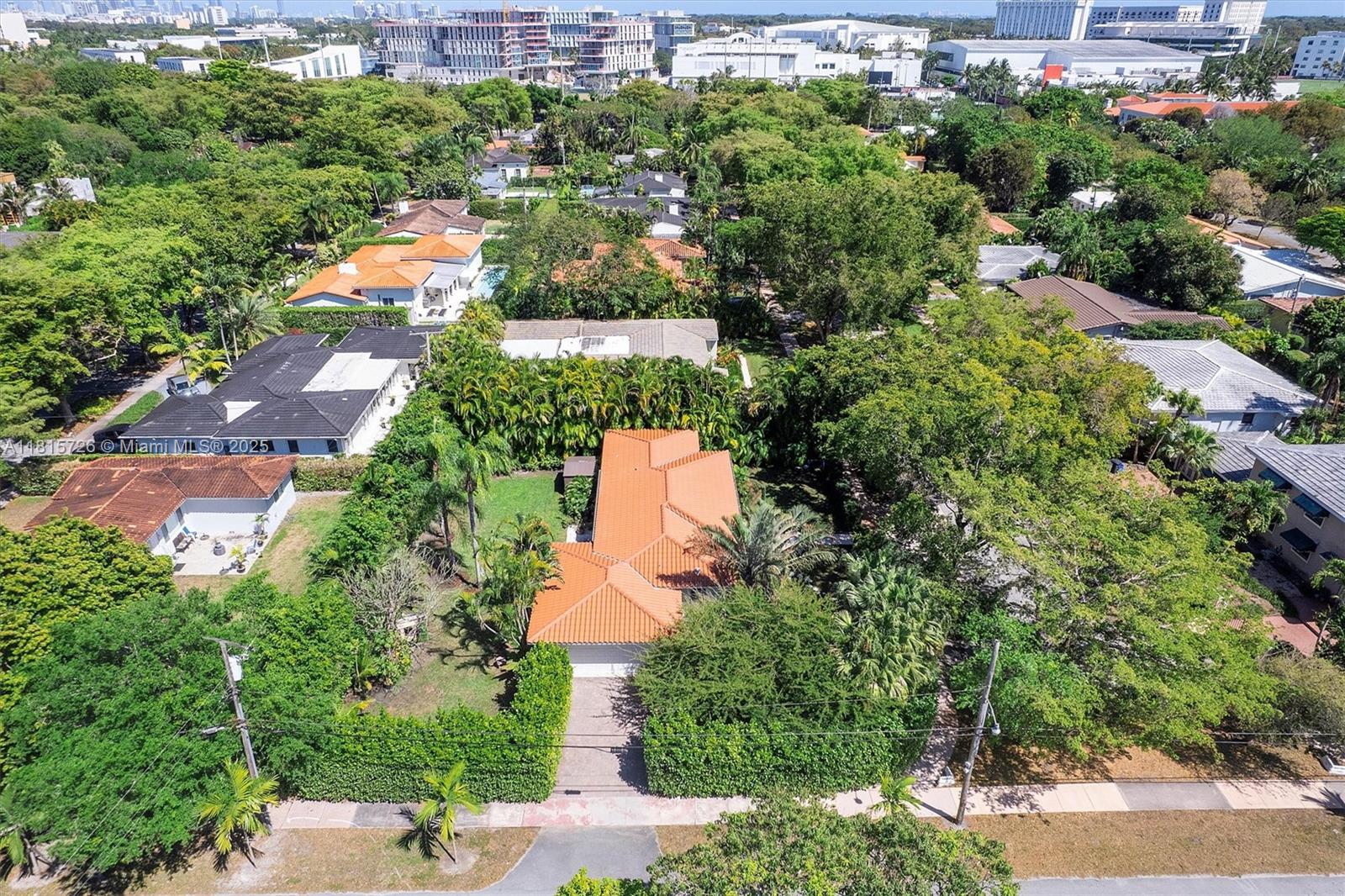 CORAL GABLES RIV SEC 6 - Residential