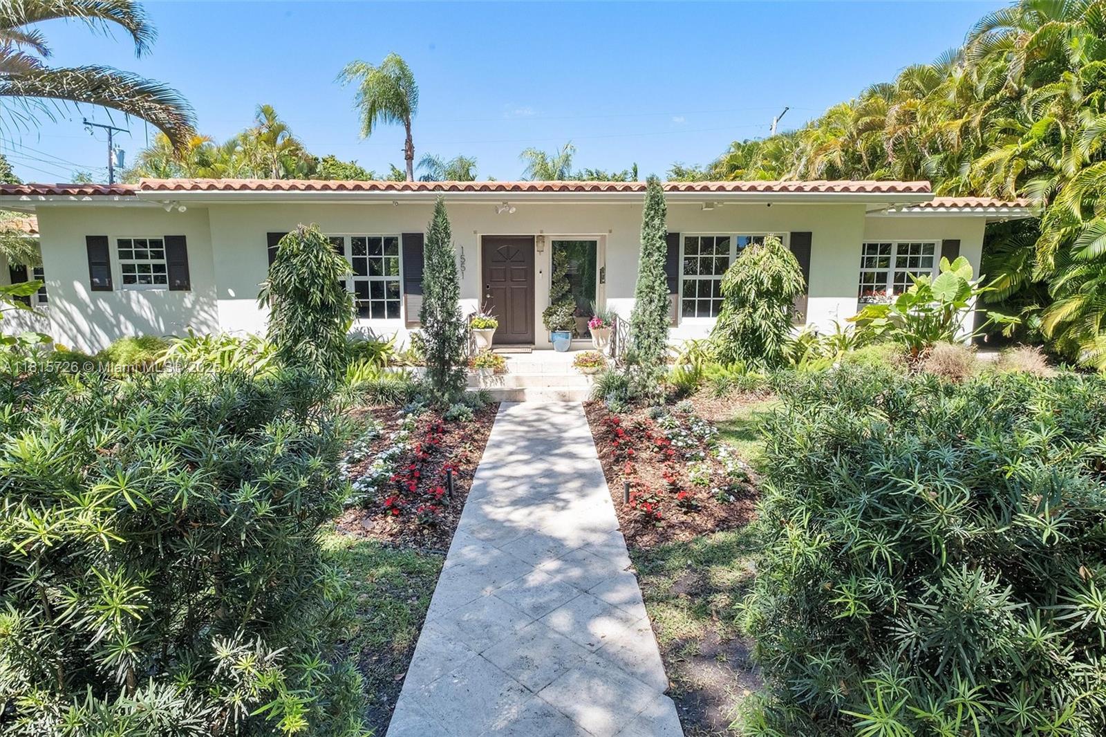 CORAL GABLES RIV SEC 6 - Residential