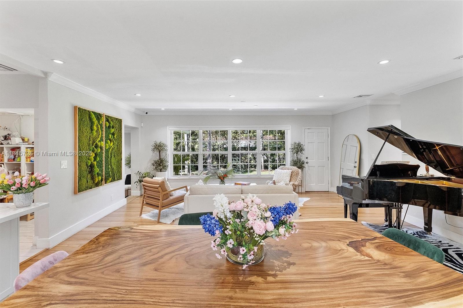 CORAL GABLES RIV SEC 6 - Residential