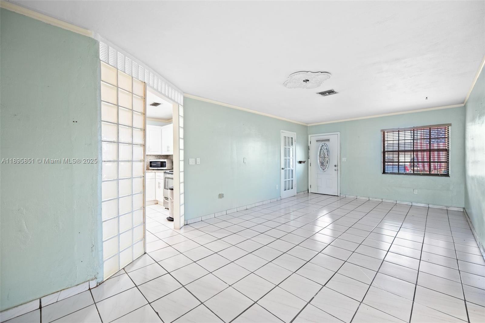 ROYALE GREEN TOWNHOUSE SE - Residential