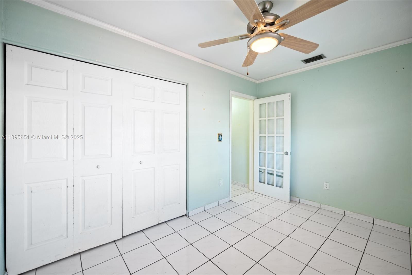 ROYALE GREEN TOWNHOUSE SE - Residential