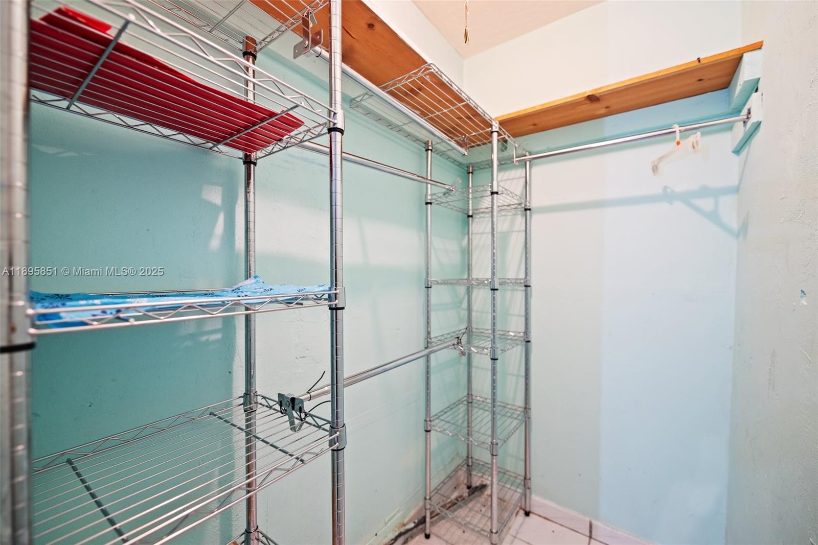 ROYALE GREEN TOWNHOUSE SE - Residential