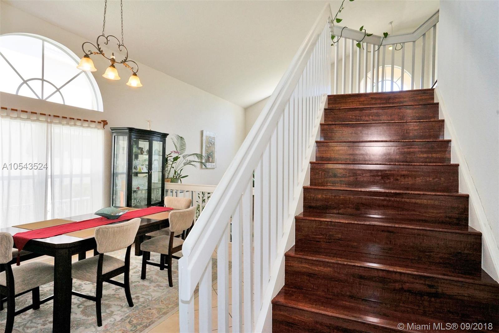 SILVER FALLS - Residential