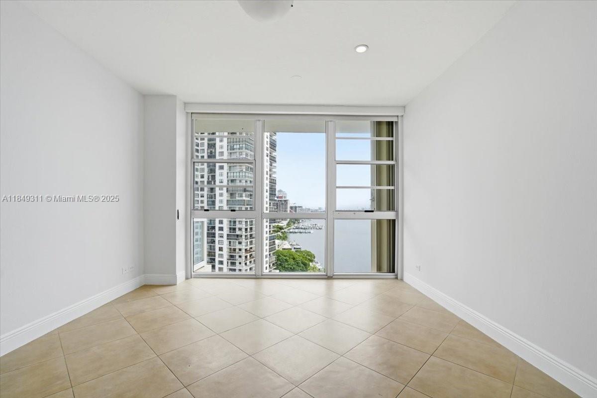 BRICKELL TOWNHOUSE CONDO - Residential Lease