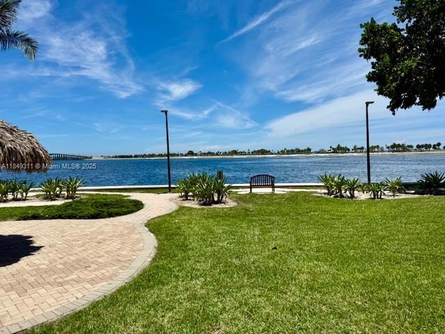 BRICKELL TOWNHOUSE CONDO - Residential Lease