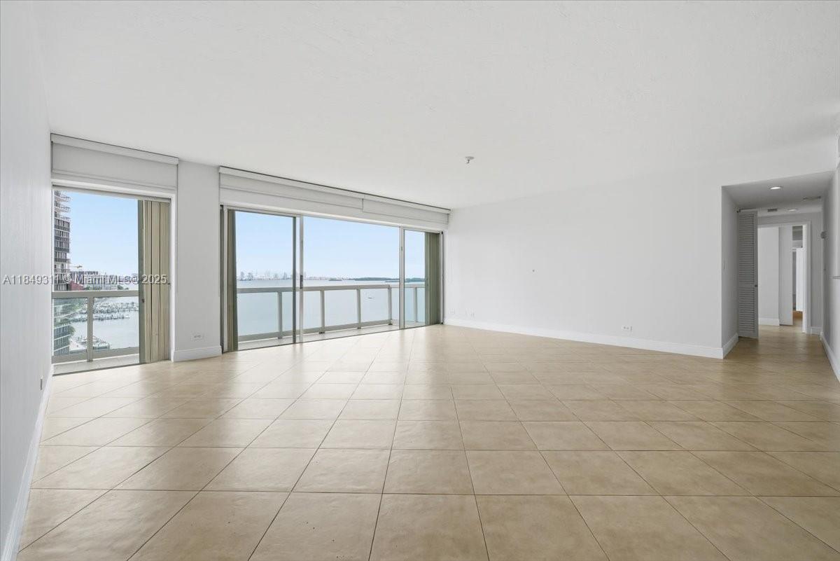 BRICKELL TOWNHOUSE CONDO - Residential Lease