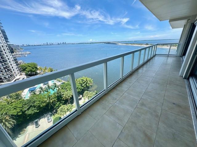 BRICKELL TOWNHOUSE CONDO - Residential Lease