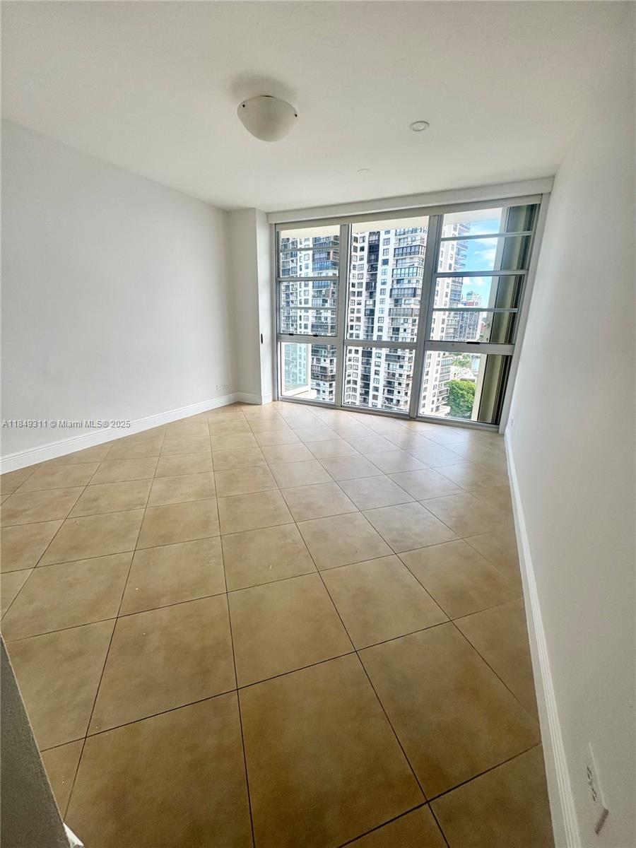 BRICKELL TOWNHOUSE CONDO - Residential Lease