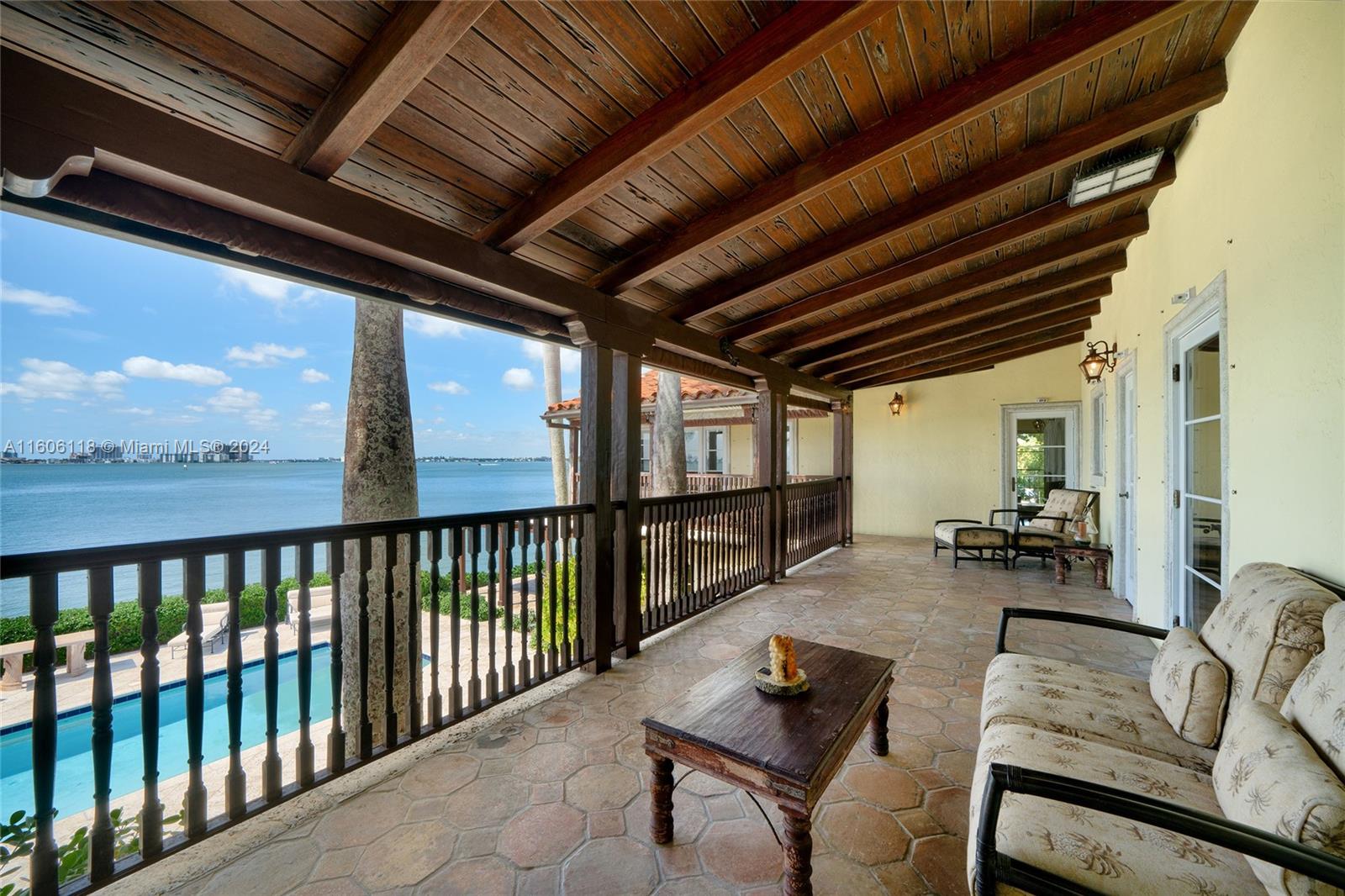 NAUTILUS SUB - Residential