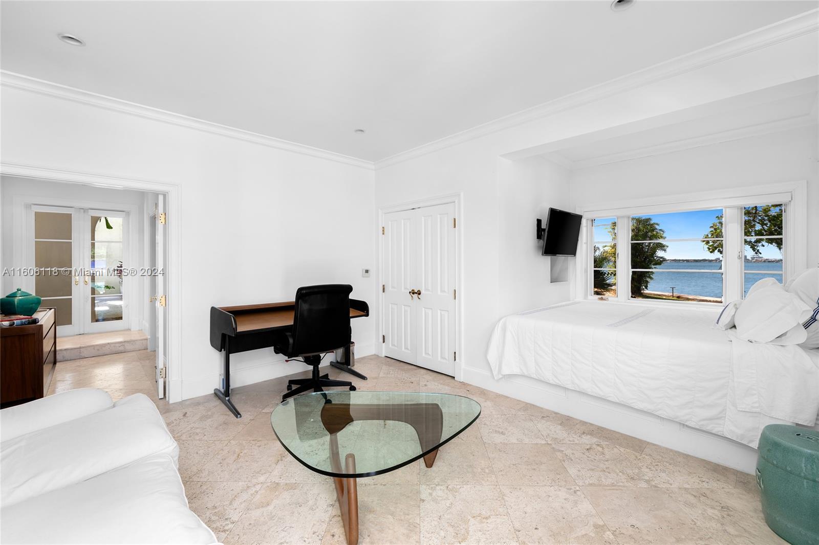 NAUTILUS SUB - Residential