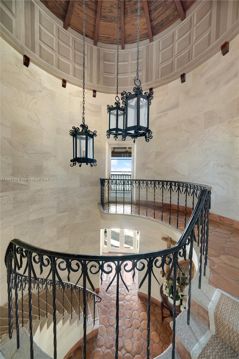 NAUTILUS SUB - Residential