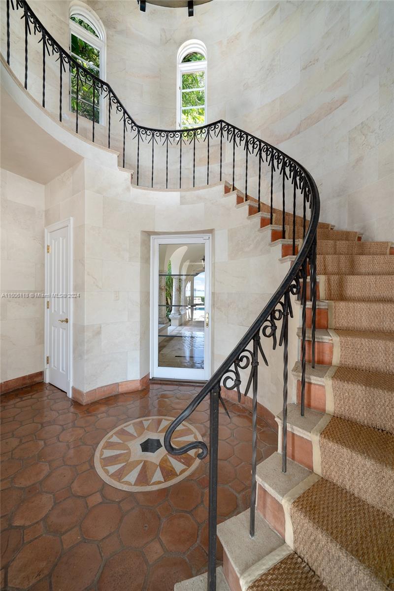 NAUTILUS SUB - Residential