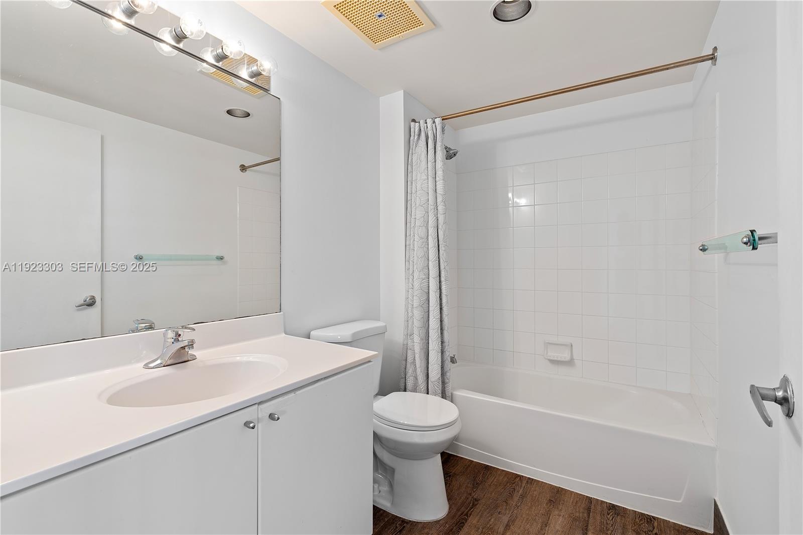 OCEAN POINT BEACH CLUB CO - Residential