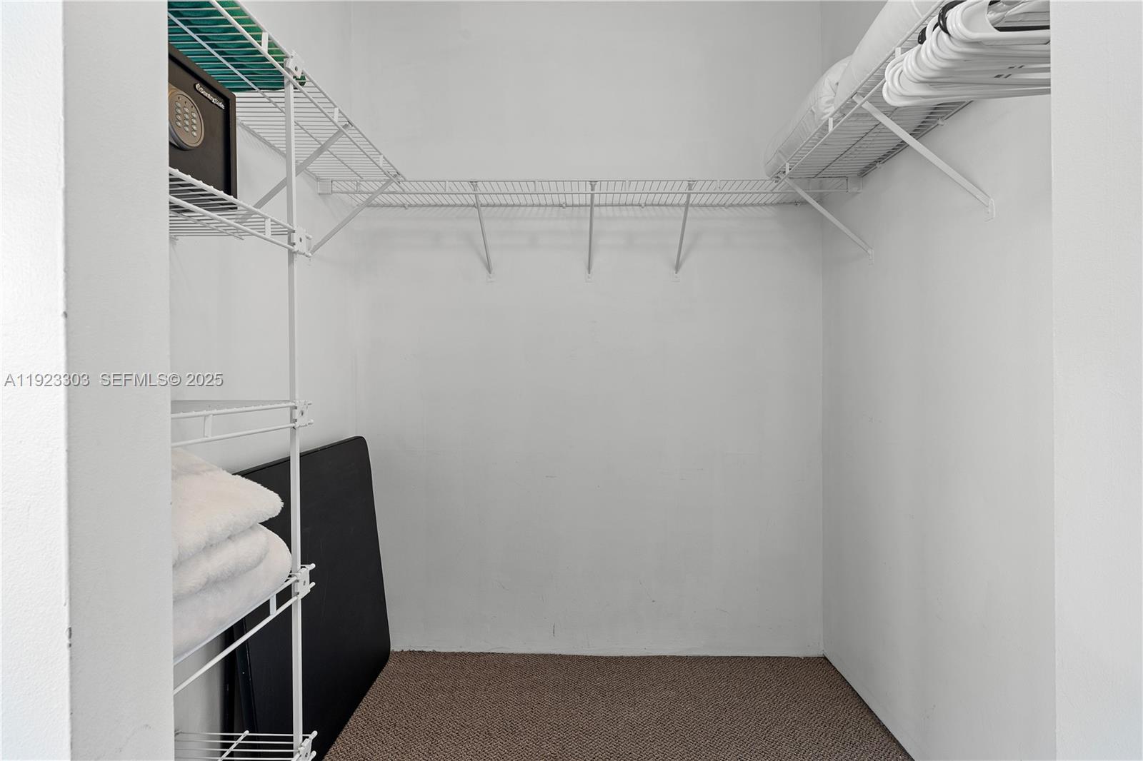 OCEAN POINT BEACH CLUB CO - Residential