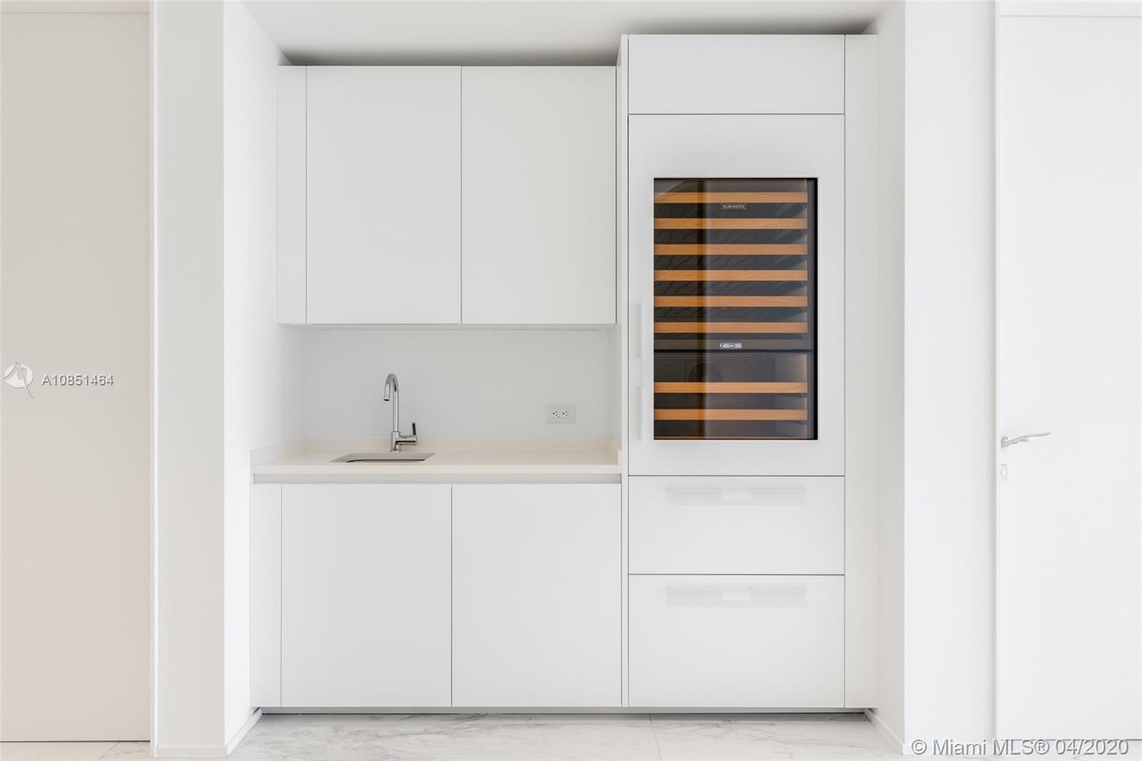 ONE THOUSAND MUSEUM CONDO - Residential