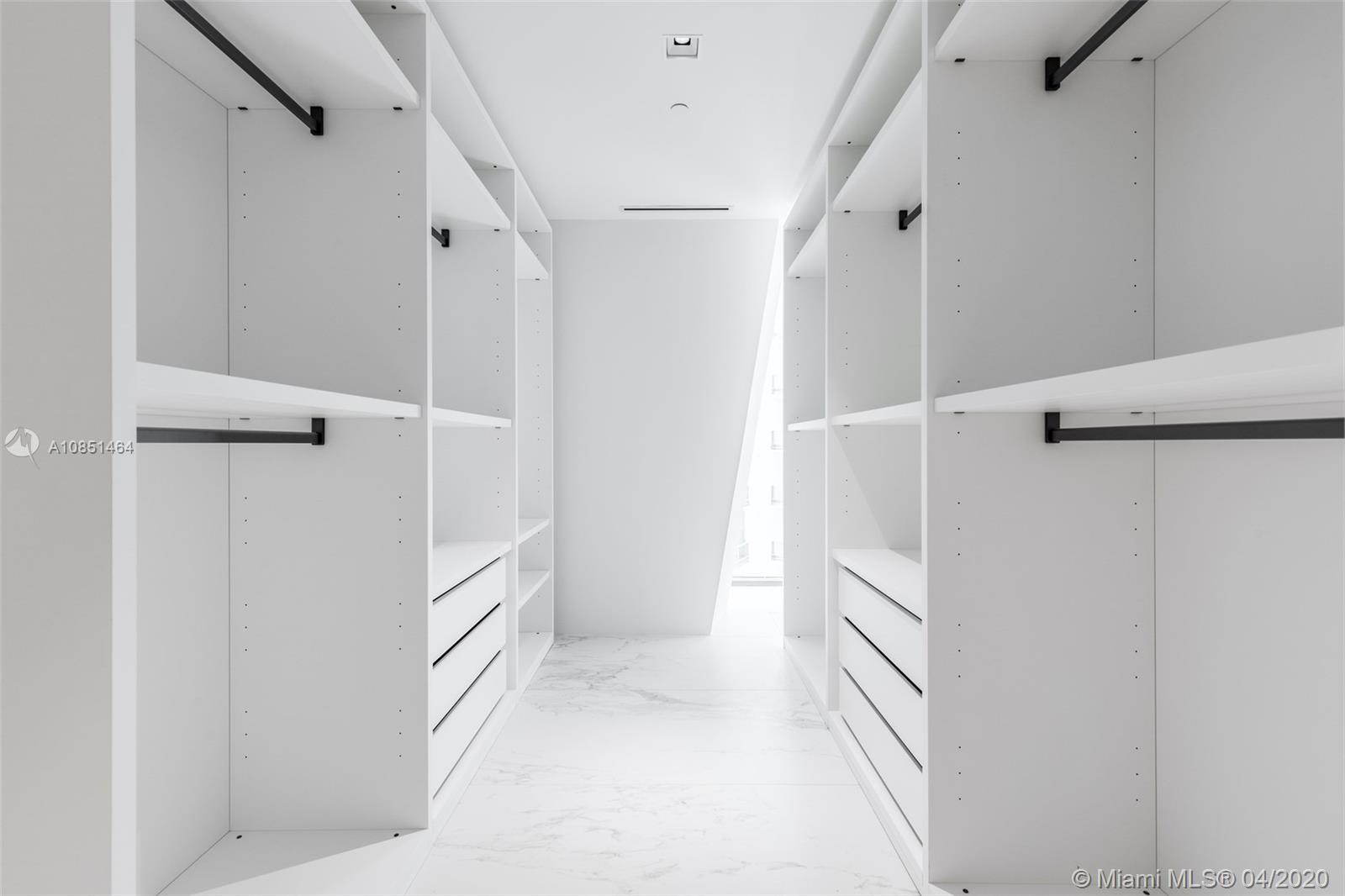 ONE THOUSAND MUSEUM CONDO - Residential