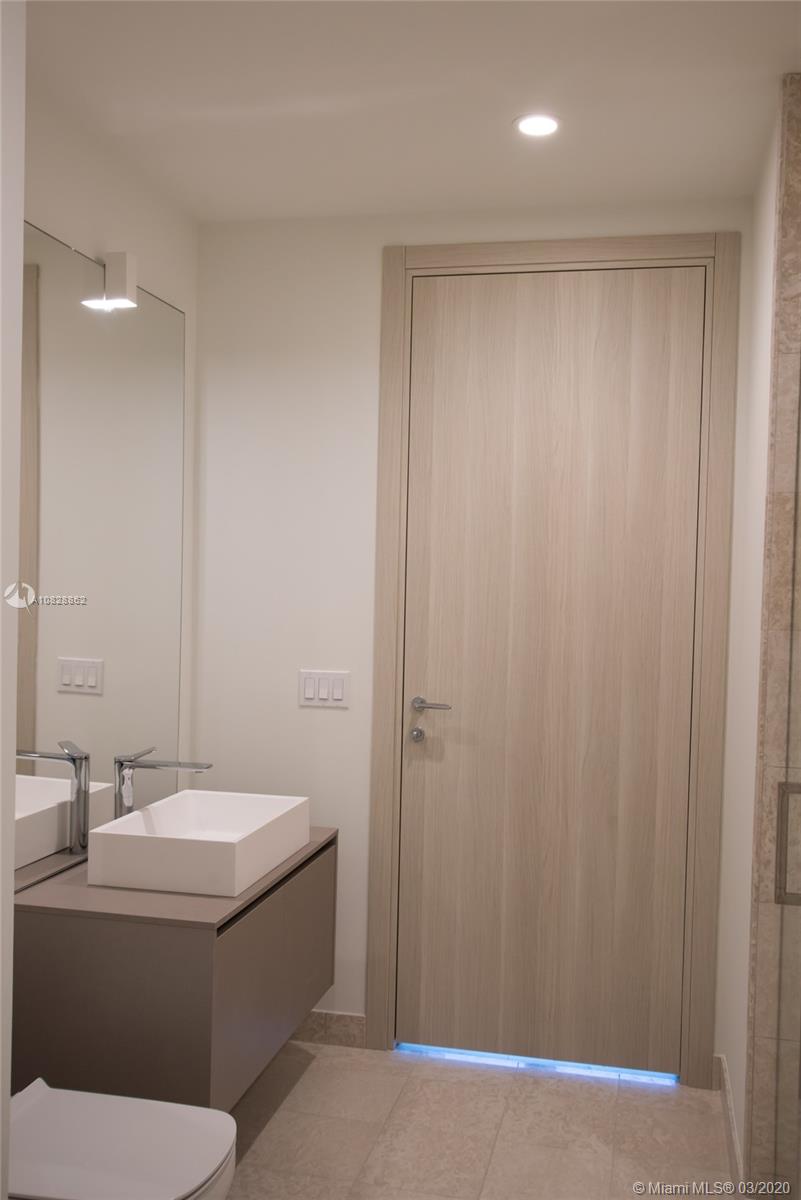 BRICKELL FLATIRON CONDO - Residential Lease