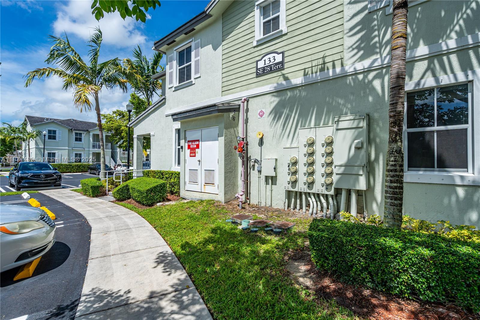 133 SE 28th Ter 11