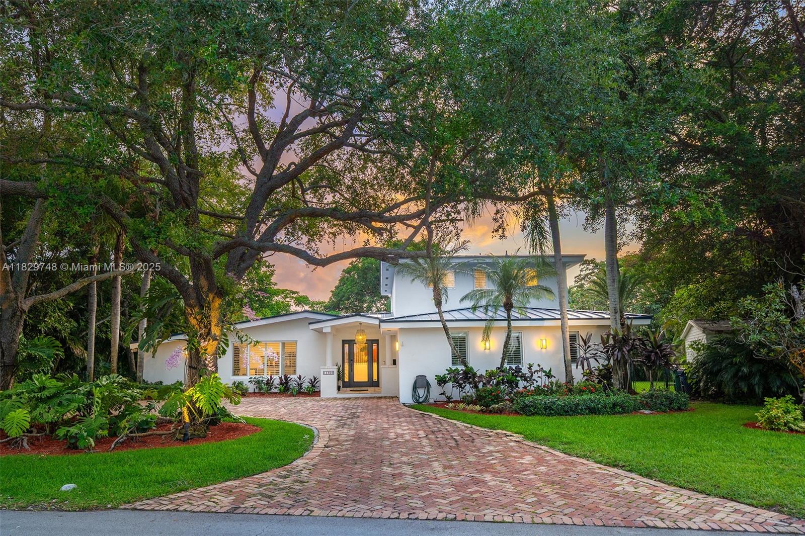 OAKRIDGE ESTATES SEC 3 - Residential