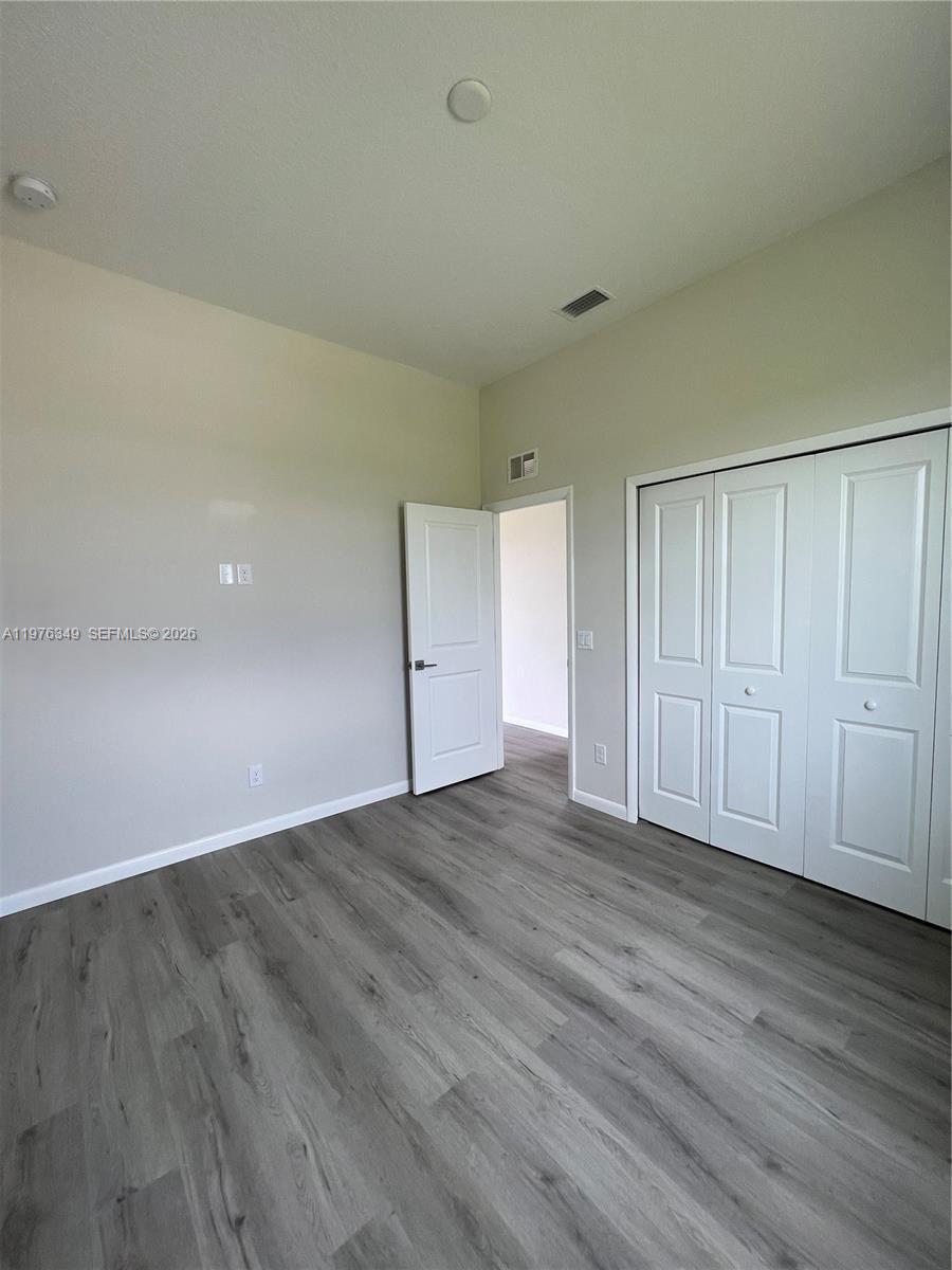 PORT LABELLE - Residential Lease