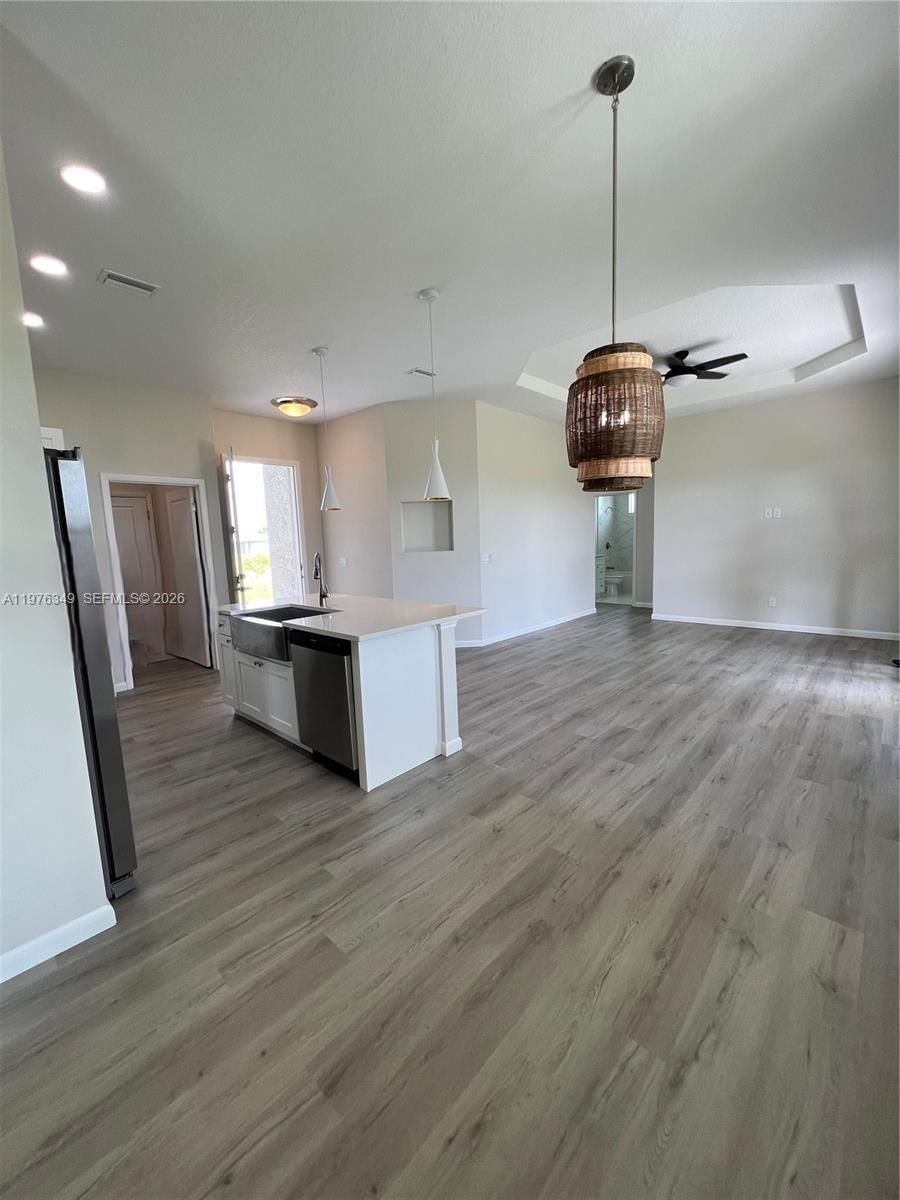 PORT LABELLE - Residential Lease