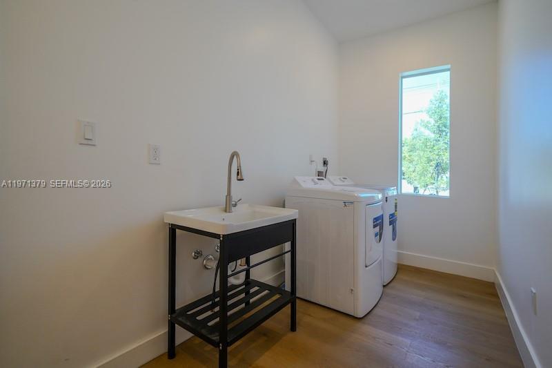 GLENROYAL SUB - Residential