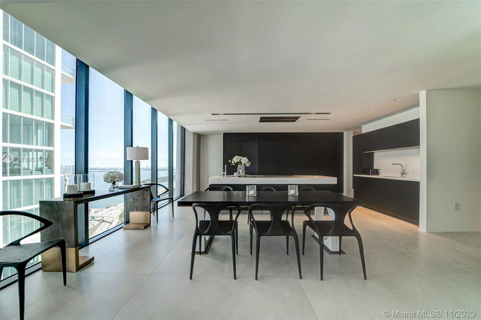 ONE THOUSAND MUSEUM CONDO - Residential