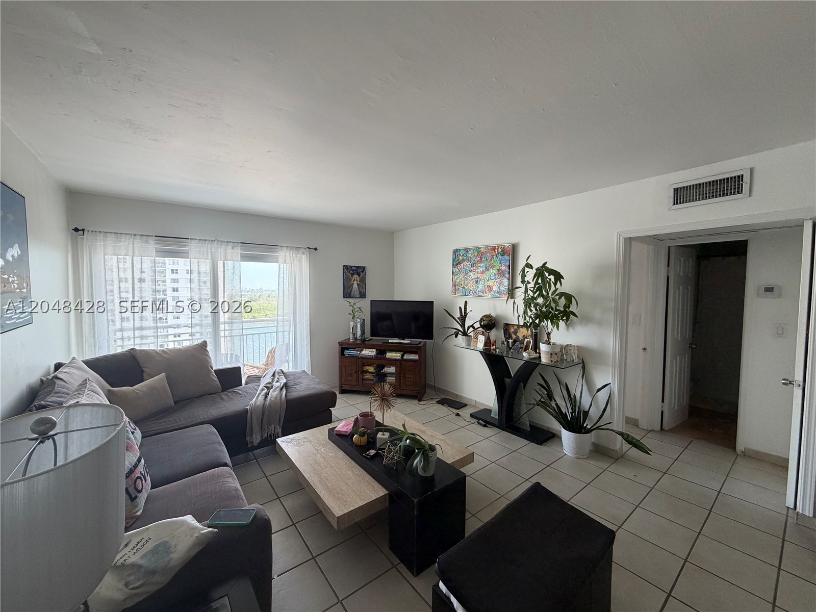 400 Kings Point Dr 1522