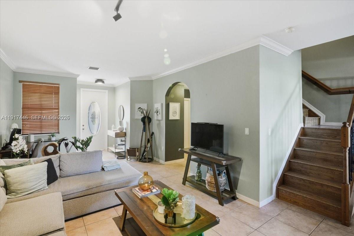 VILLA CASTILLO - Residential