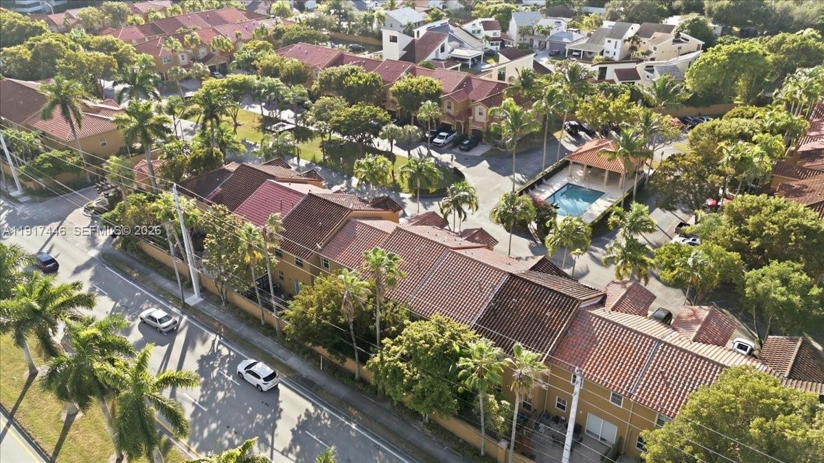 VILLA CASTILLO - Residential