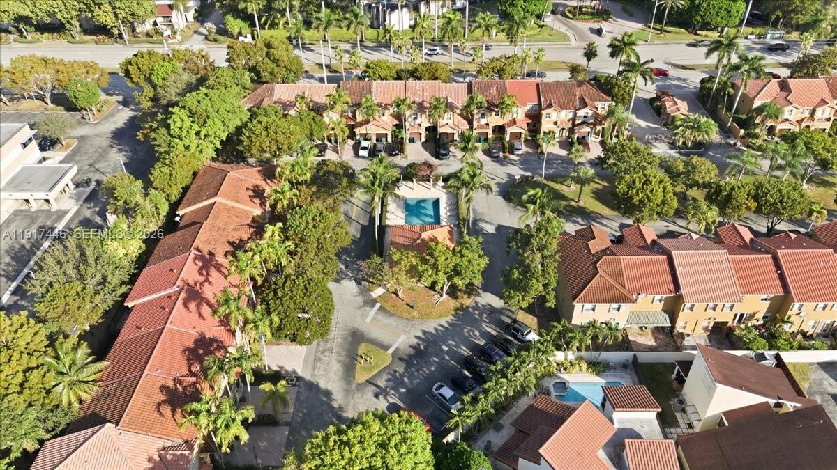 VILLA CASTILLO - Residential