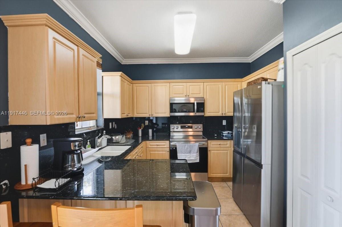 VILLA CASTILLO - Residential