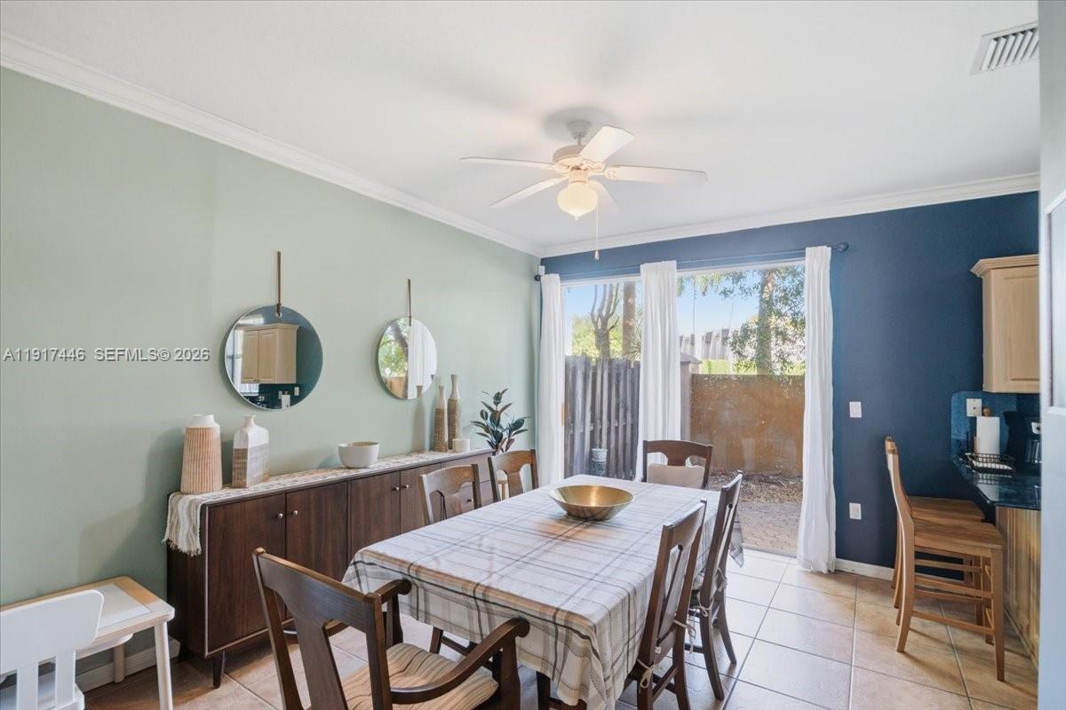 VILLA CASTILLO - Residential