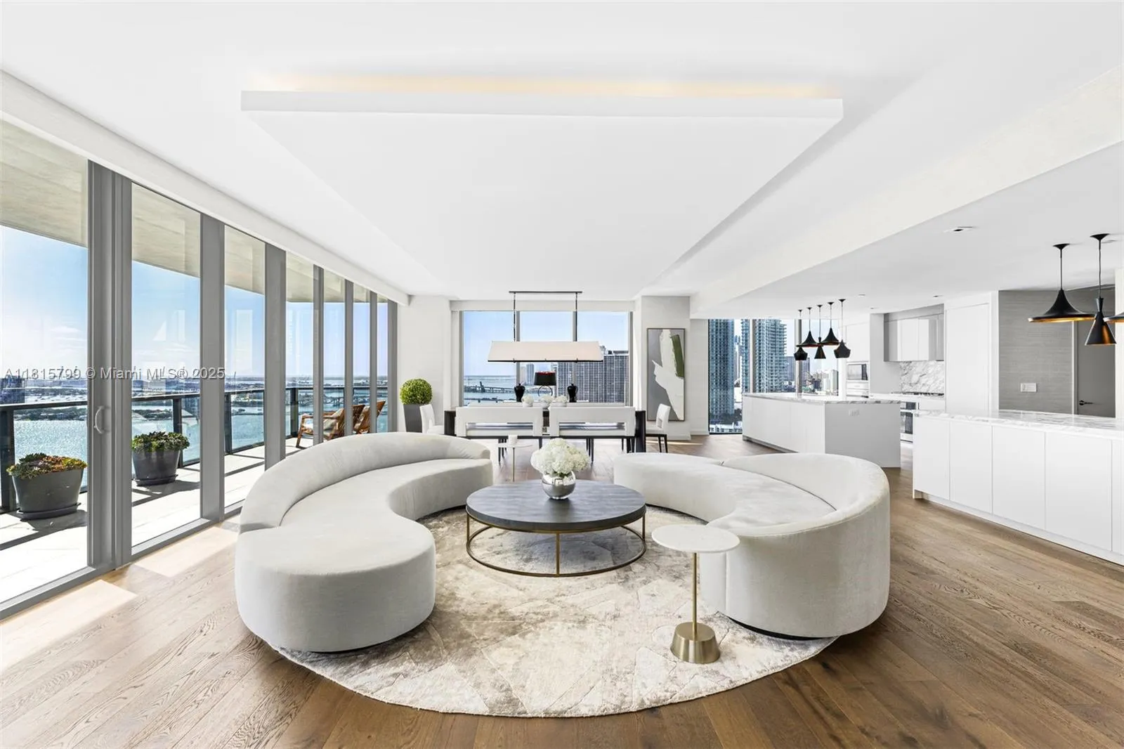 Miami, Florida 33137, United States, 4 Bedrooms Bedrooms, ,5 BathroomsBathrooms,Residential,Active,144641