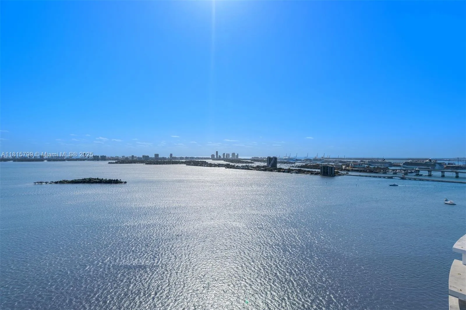 Miami, Florida 33137, United States, 4 Bedrooms Bedrooms, ,5 BathroomsBathrooms,Residential,Active,144641