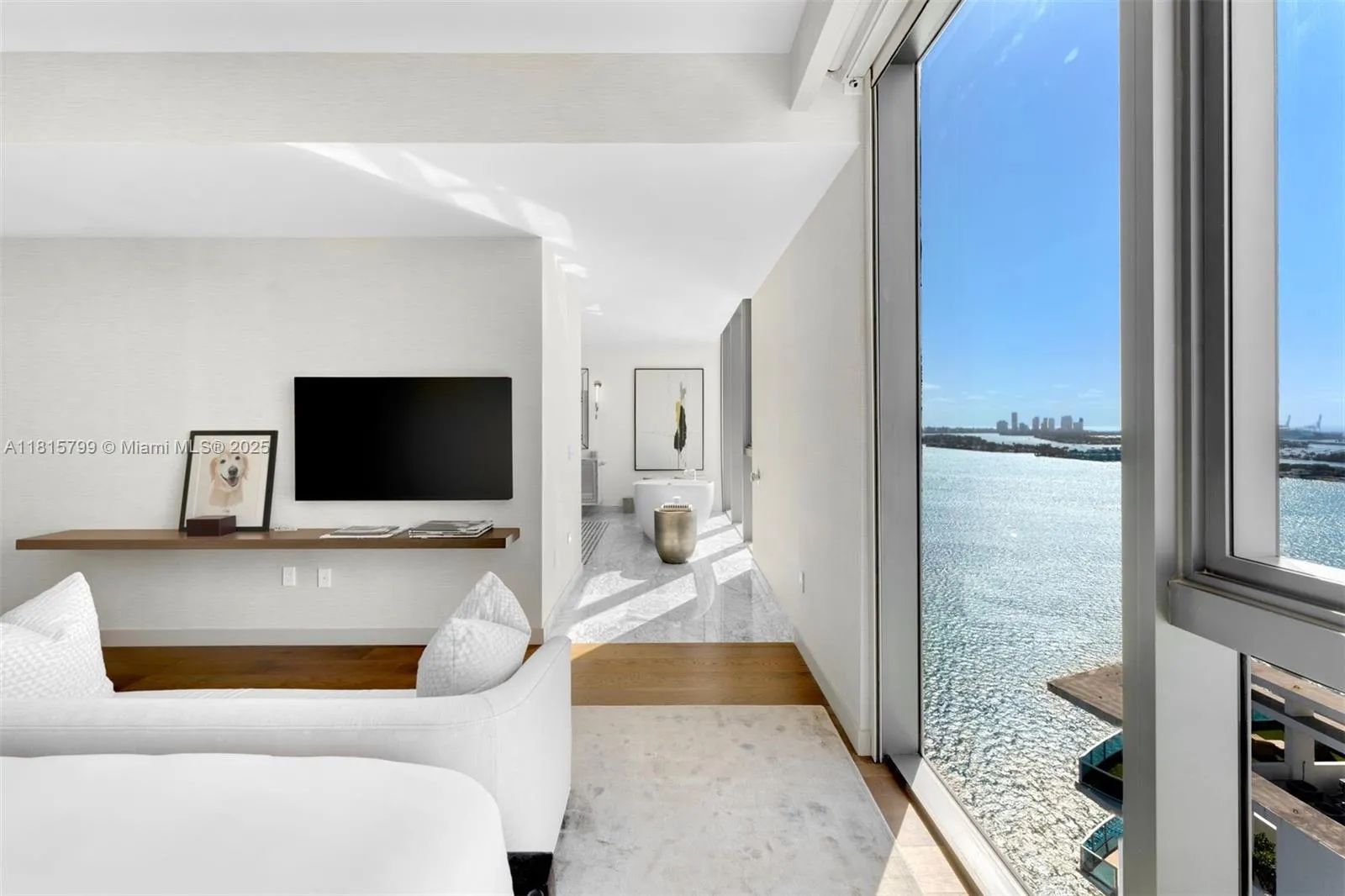 Miami, Florida 33137, United States, 4 Bedrooms Bedrooms, ,5 BathroomsBathrooms,Residential,Active,144641