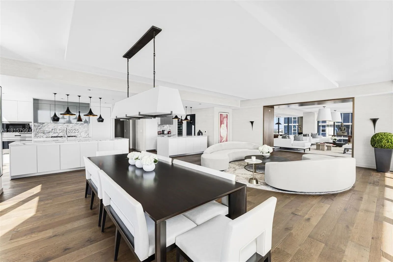 Miami, Florida 33137, United States, 4 Bedrooms Bedrooms, ,5 BathroomsBathrooms,Residential,Active,144641