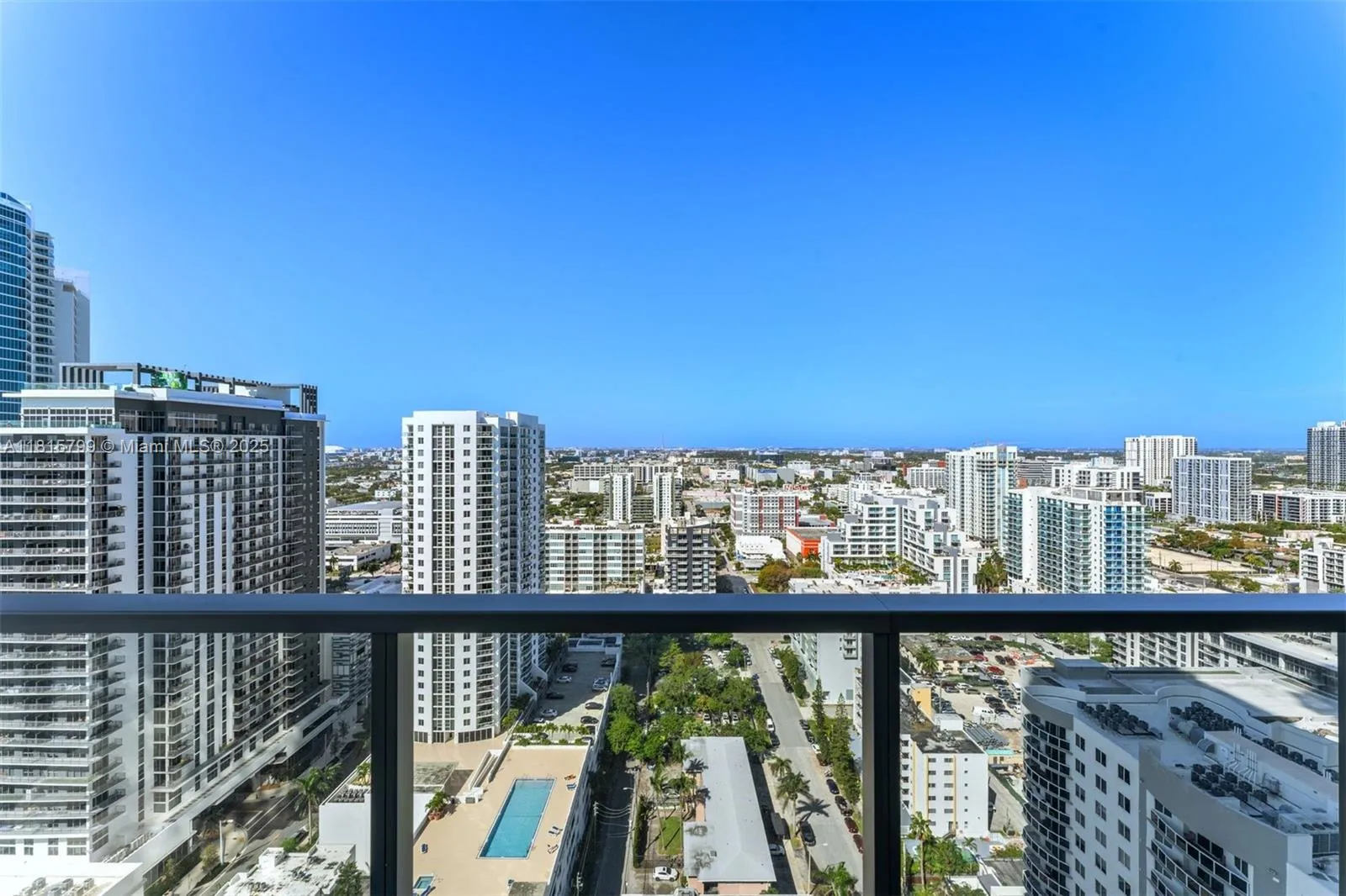 Miami, Florida 33137, United States, 4 Bedrooms Bedrooms, ,5 BathroomsBathrooms,Residential,Active,144641