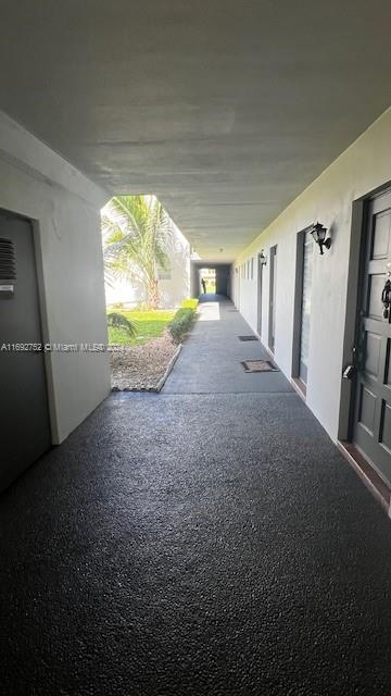 HILLCREST COUNTRY CLUB AP - Residential