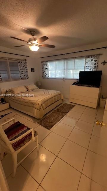 HILLCREST COUNTRY CLUB AP - Residential