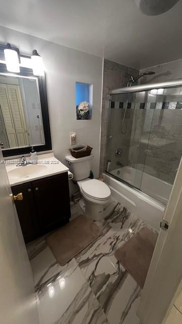HILLCREST COUNTRY CLUB AP - Residential