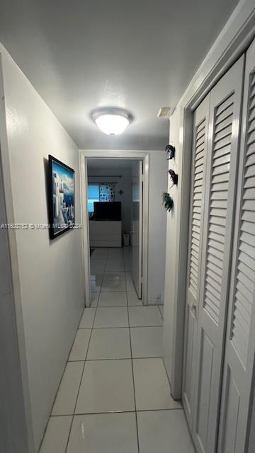 HILLCREST COUNTRY CLUB AP - Residential