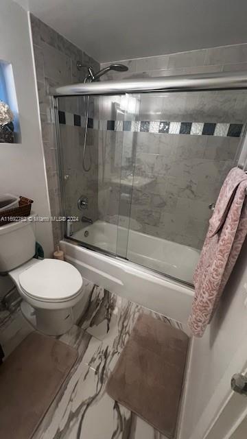 HILLCREST COUNTRY CLUB AP - Residential