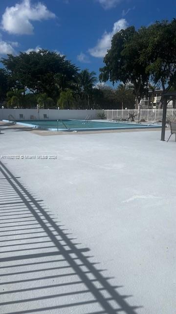 HILLCREST COUNTRY CLUB AP - Residential