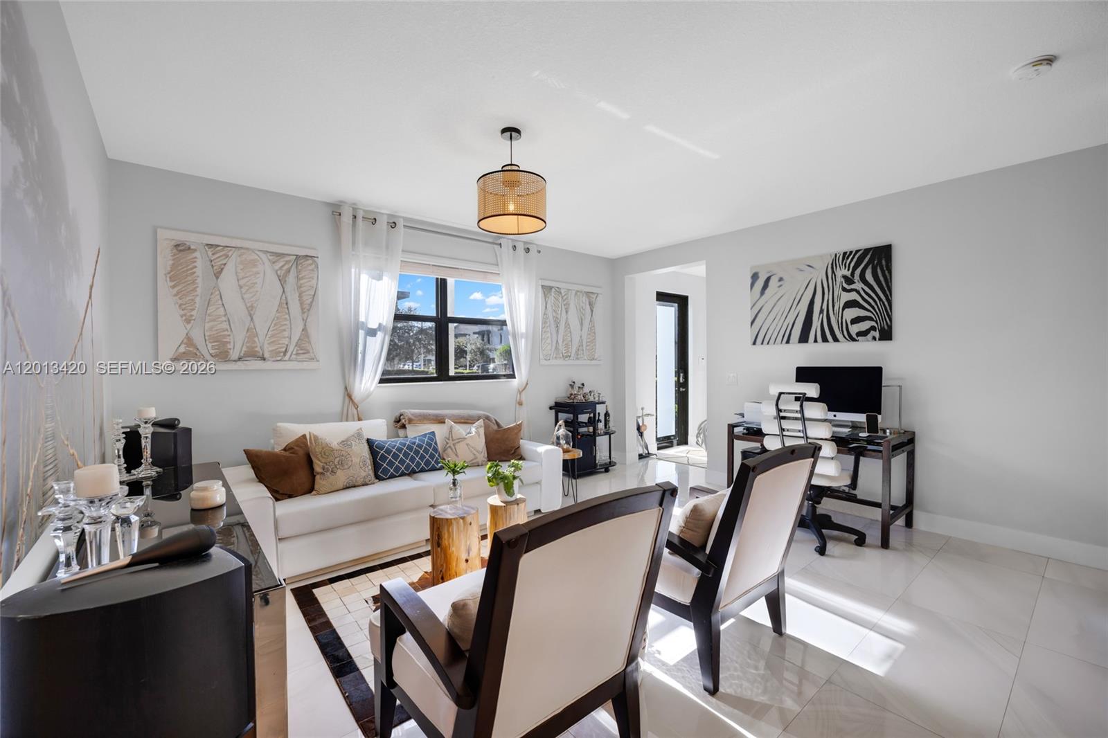 GRAND BAY SOUTH TOWNHOMES - Residential Lease