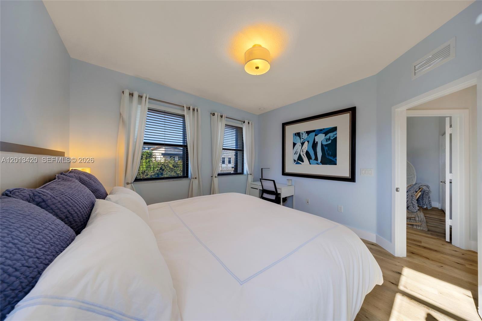 GRAND BAY SOUTH TOWNHOMES - Residential Lease