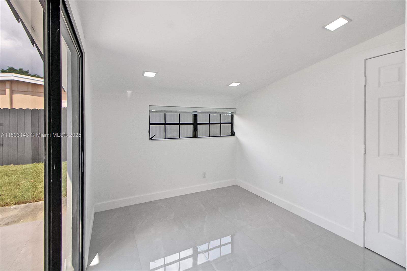 MILLER HGTS ESTS - Residential