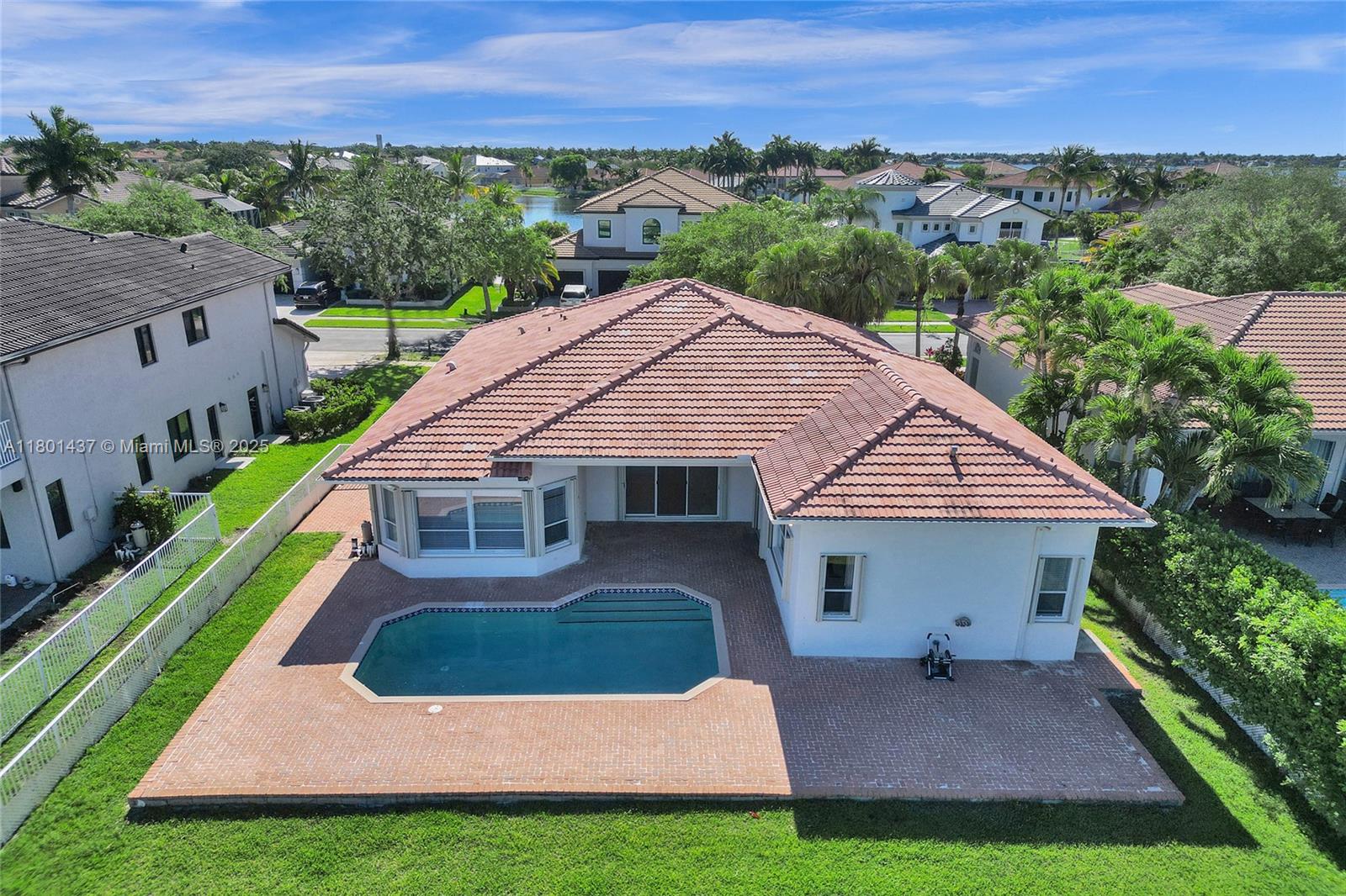 SUNSET LAKES GRAND ISLE - Residential